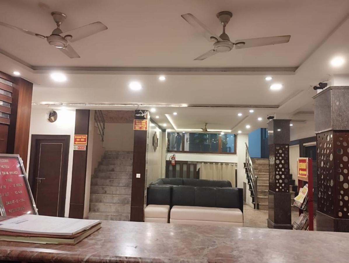Hotel Tara Palace By Goyal Hoteliers Agra  Kültér fotó