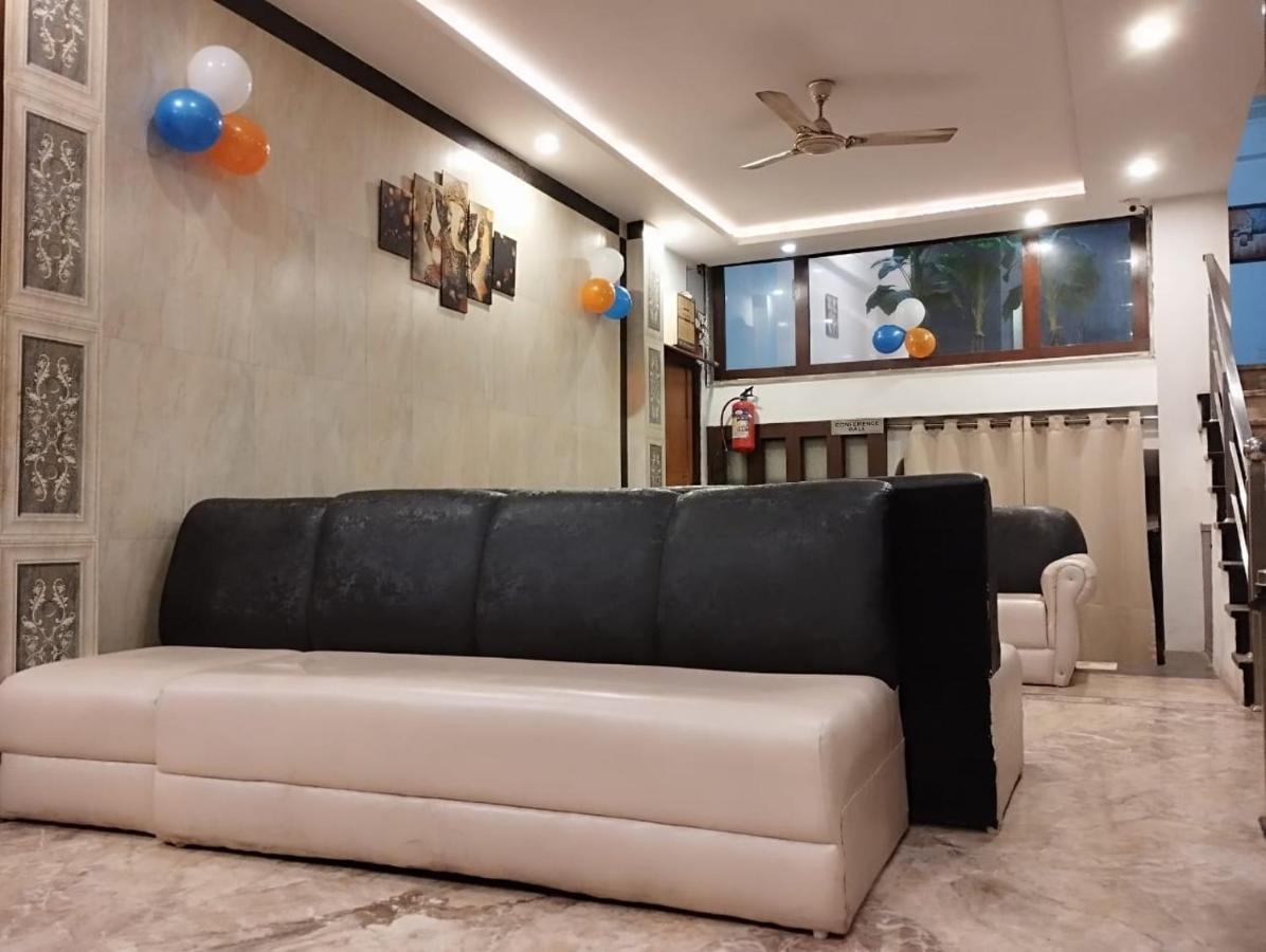 Hotel Tara Palace By Goyal Hoteliers Agra  Kültér fotó